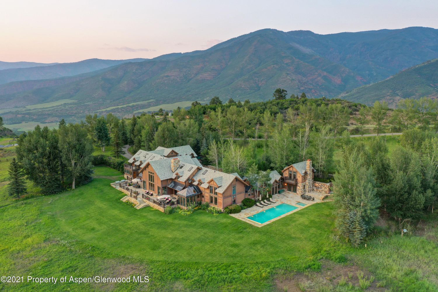 Mountain Resort Month: Aspen, Colorado